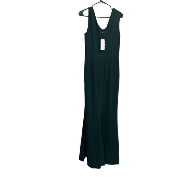 Revolve Dress The Population Sandra Plunge Crepe Trumpet Gown Maxi Dress in Pine - Picture 4 of 11